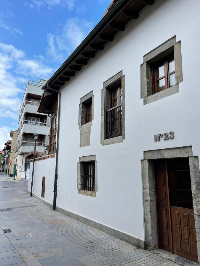 Apartamento Del S XVI En El Casco Historico De Luanco Kültér fotó