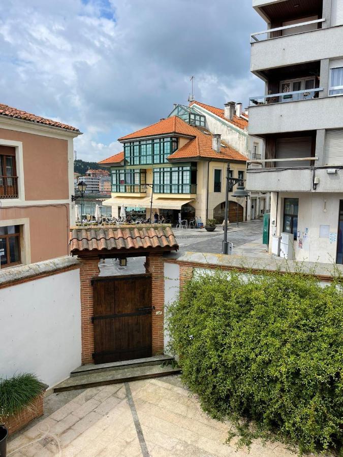 Apartamento Del S XVI En El Casco Historico De Luanco Kültér fotó